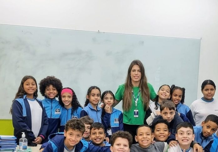 Selecionados professores de inglês da rede municipal de Guarulhos são escolhidos para bolsas no exterior