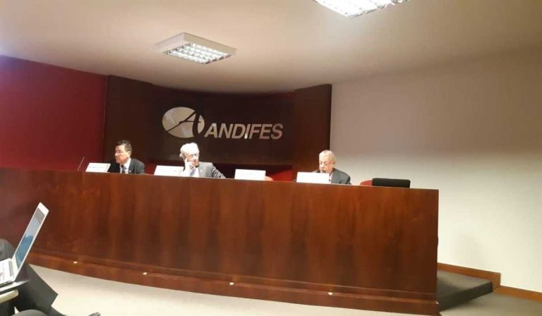 Plano Brasileiro de Inteligência Artificial é discutido pela Andifes a respeito da função das universidades